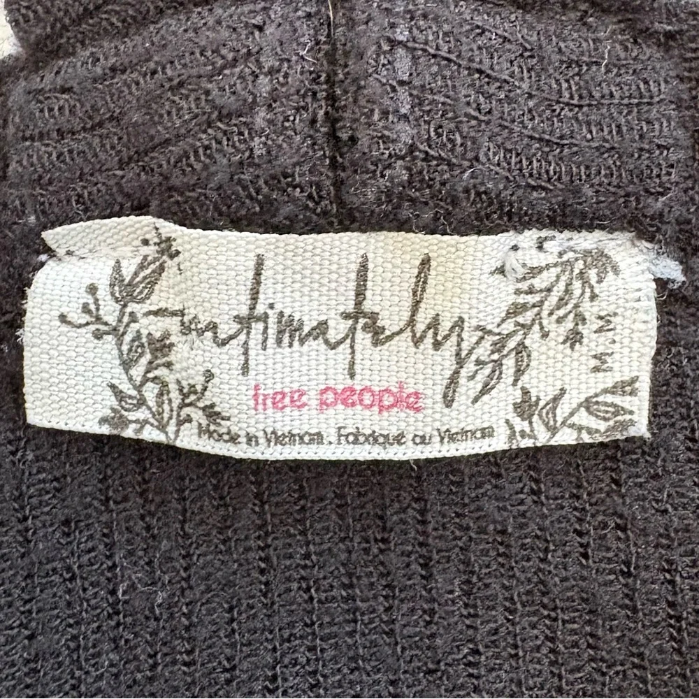 FREE PEOPLE Intimately Black Ribbed V-Neck Tank Top Strappy Back Size M - Picture 4 of 8